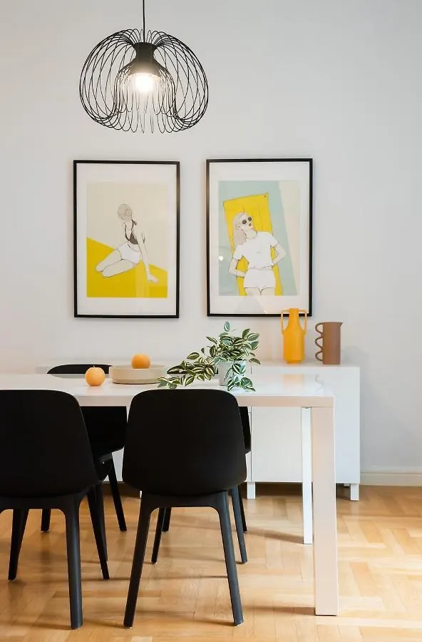 Park Morskie Oko Apartment Warsaw